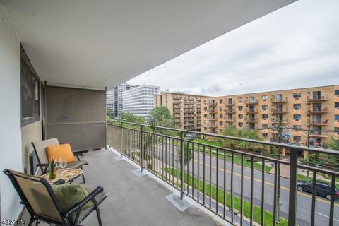 235 Prospect Ave #3E, Hackensack, NJ 07601 photo 19