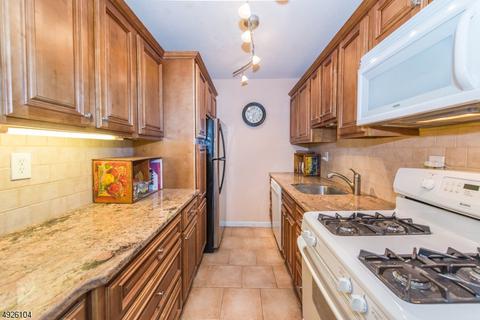 235 Prospect Ave #3E, Hackensack, NJ 07601 photo 3