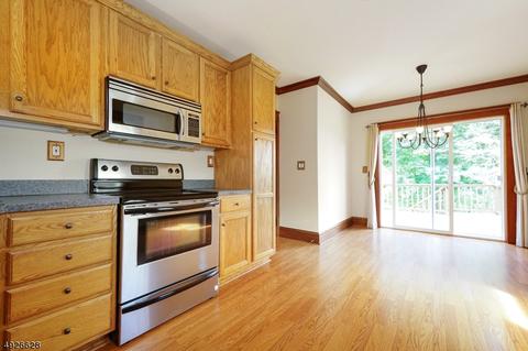 308 Sharp St, Hackettstown, NJ 07840 photo 10