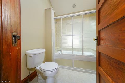 308 Sharp St, Hackettstown, NJ 07840 photo 14