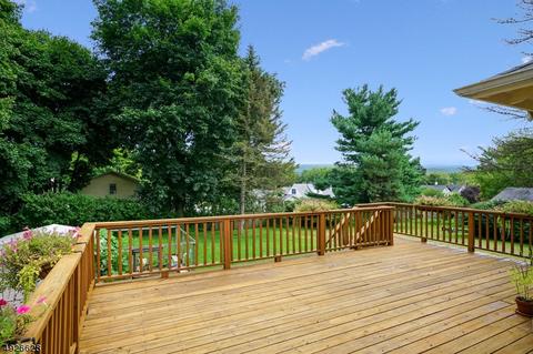 308 Sharp St, Hackettstown, NJ 07840 photo 5