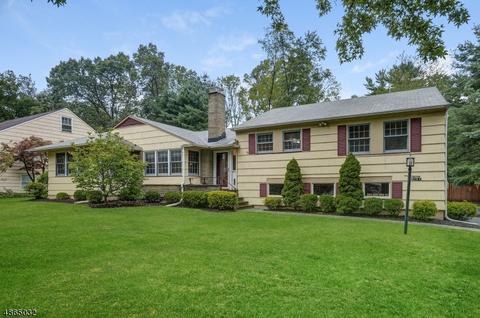 9 Garden Rd, Summit, NJ 07901 photo 2