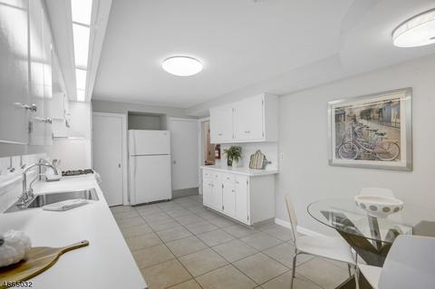 9 Garden Rd, Summit, NJ 07901 photo 22