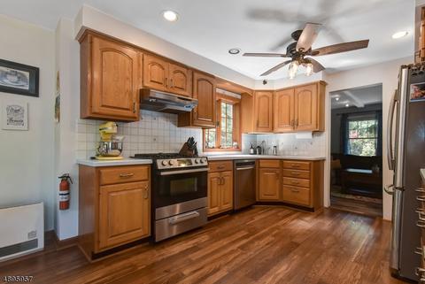 1007 Locust Ave, Plainfield, NJ 07060 photo 3