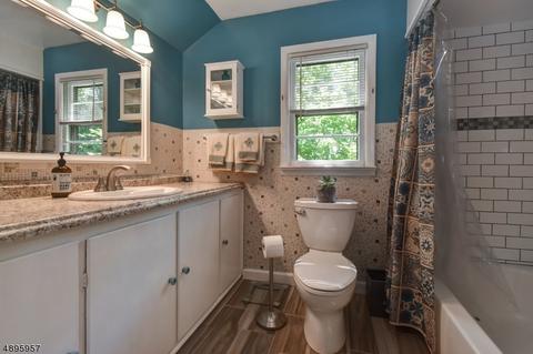 1007 Locust Ave, Plainfield, NJ 07060 photo 8