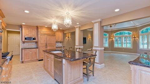 40 Branko Rd, Berkeley Heights, NJ 07922 photo 4