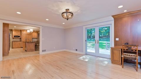 40 Branko Rd, Berkeley Heights, NJ 07922 photo 10
