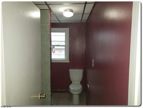 368 High St, Orange, NJ 07050 photo 9