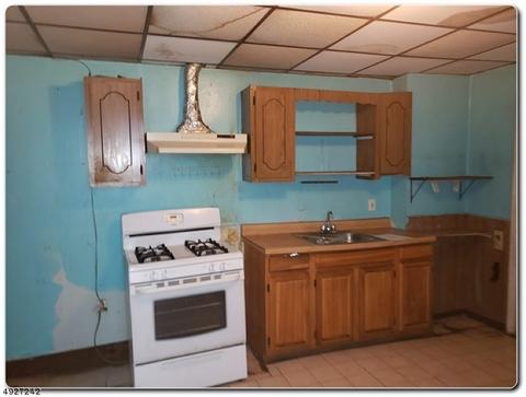368 High St, Orange, NJ 07050 photo 7