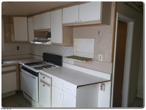 368 High St, Orange, NJ 07050 photo 2