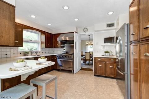55 Beekman Rd, Summit, NJ 07901 photo 6