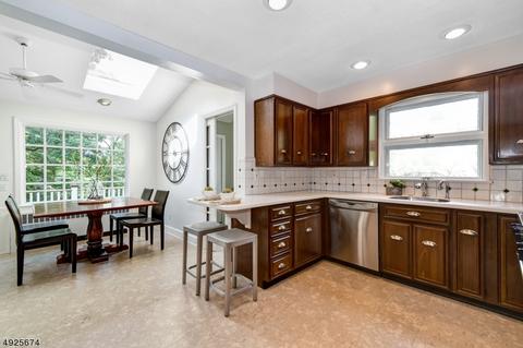 55 Beekman Rd, Summit, NJ 07901 photo 7