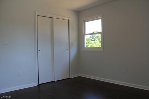 207 Pine St, Hackettstown, NJ 07840 photo 13