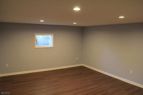 207 Pine St, Hackettstown, NJ 07840 photo 20