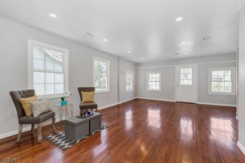 39 Olive St, Bloomfield, NJ 07003 photo 4