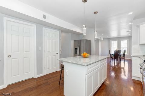 39 Olive St, Bloomfield, NJ 07003 photo 8