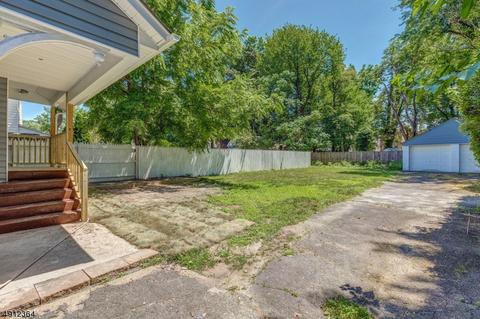 39 Olive St, Bloomfield, NJ 07003 photo 14