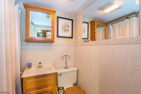 16 White Ter, Nutley, NJ 07110 photo 16
