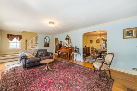 16 White Ter, Nutley, NJ 07110 photo 4