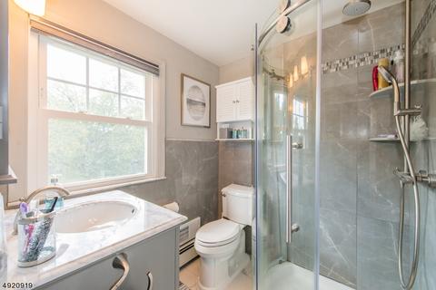 128 Greenrale Ave, Wayne, NJ 07470 photo 15