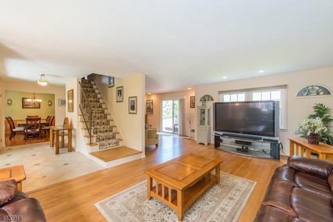 128 Greenrale Ave, Wayne, NJ 07470 photo 4