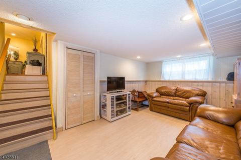 156-58 Coles Ave, Hackensack, NJ 07601 photo 8