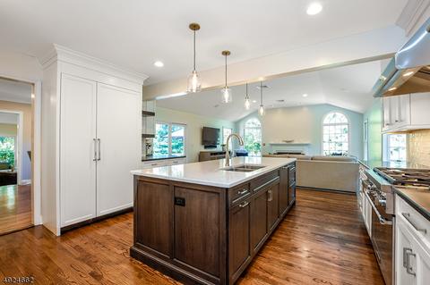 43 Druid Hill Rd, Summit, NJ 07901 photo 9