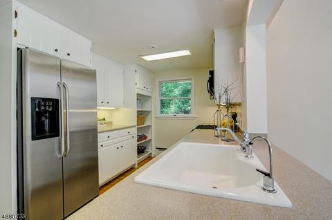 1400 Deer Path, Mountainside, NJ 07092 photo 3