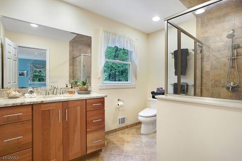 977 Rector Rd, Bridgewater, NJ 08807 photo 12