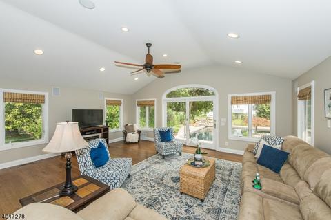42 Allen Dr, Wayne, NJ 07470 photo 6