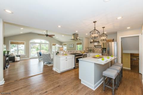 42 Allen Dr, Wayne, NJ 07470 photo 9