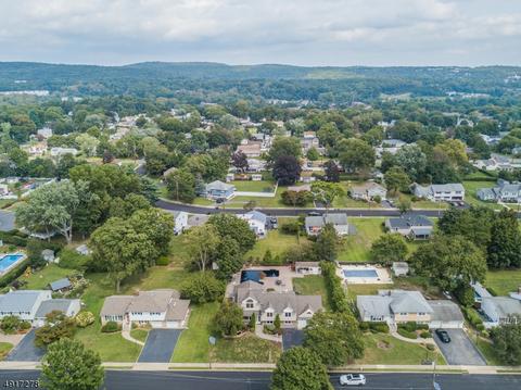 42 Allen Dr, Wayne, NJ 07470 photo 25