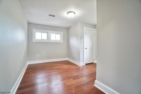 614 Plainfield Ave, Plainfield, NJ 07060 photo 9