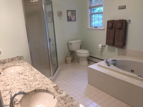 10 Memory Ln, Randolph, NJ 07869 photo 16