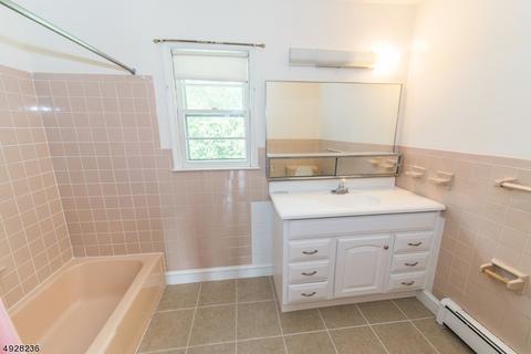 35 Anderson Dr, Wayne, NJ 07470 photo 14