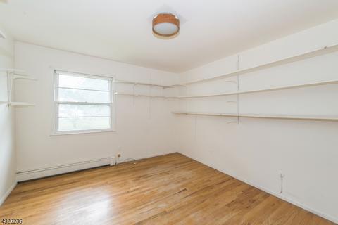 35 Anderson Dr, Wayne, NJ 07470 photo 15