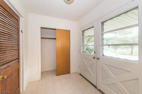 35 Anderson Dr, Wayne, NJ 07470 photo 11