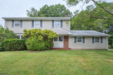 35 Anderson Dr, Wayne, NJ 07470 photo 1