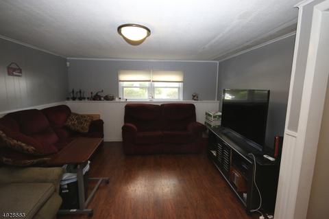 68 Laauwe Ave, Wayne, NJ 07470 photo 11