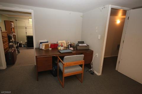 68 Laauwe Ave, Wayne, NJ 07470 photo 10