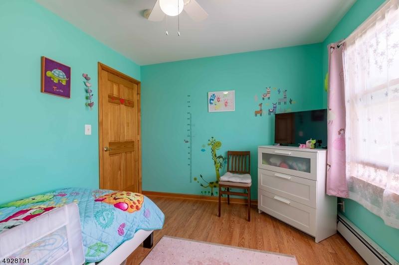  113 Greene Ave, Totowa, NJ 07512 photo 14