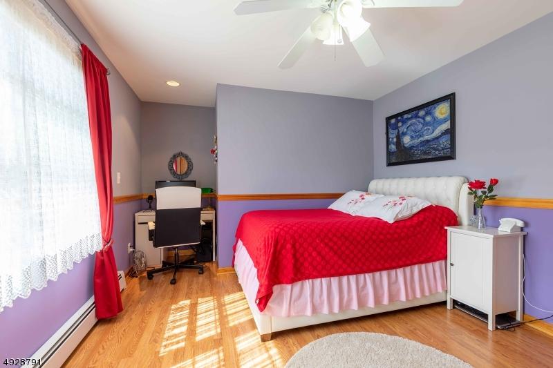  113 Greene Ave, Totowa, NJ 07512 photo 15