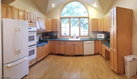 104 E Passaic Ave, Nutley, NJ 07110 photo 7