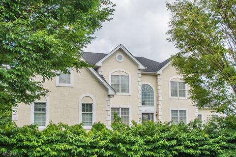 89 Albert Dr, Clinton, NJ 08809 photo 1