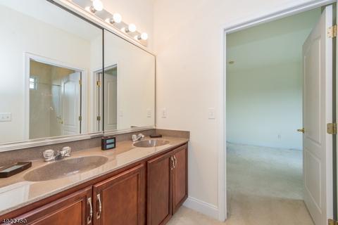 89 Albert Dr, Clinton, NJ 08809 photo 21