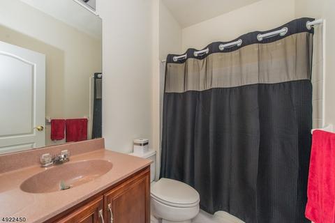 89 Albert Dr, Clinton, NJ 08809 photo 17