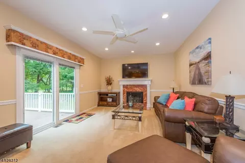 116 E Springtown Rd, Long Valley, NJ 07853 photo 10