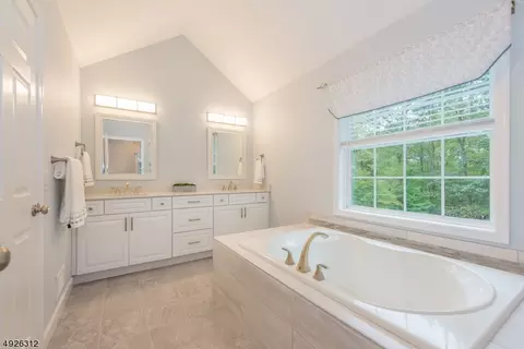 116 E Springtown Rd, Long Valley, NJ 07853 photo 16