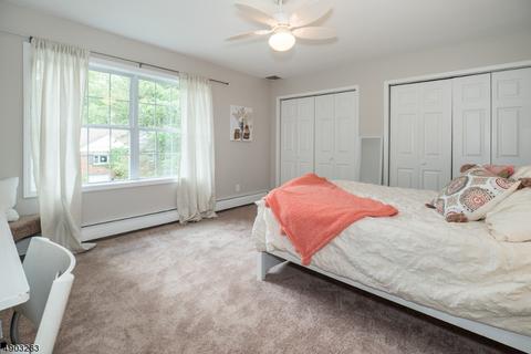 27 Forest Ter, Wayne, NJ 07470 photo 12