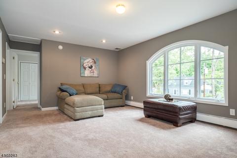 27 Forest Ter, Wayne, NJ 07470 photo 11